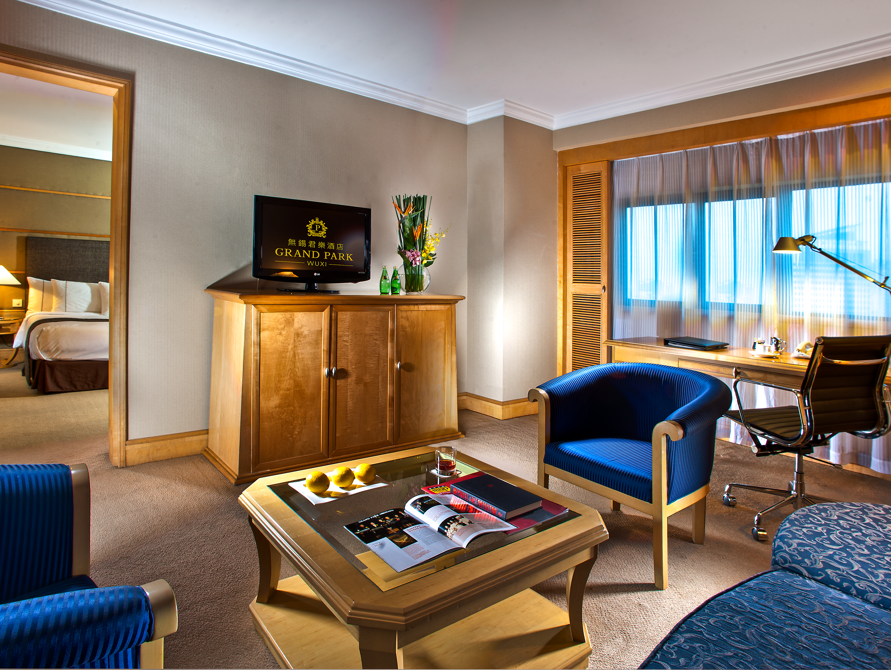 Crystal Club Deluxe Suite
